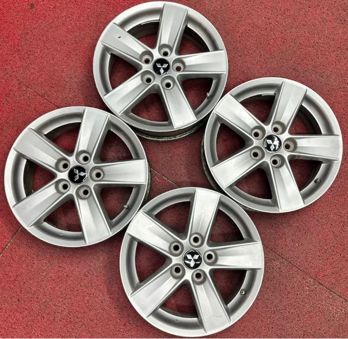 5x114.3 16 İNÇ J6.5 ET46 ORJİNAL MİTSUBİSHİ JANT TAKIMI